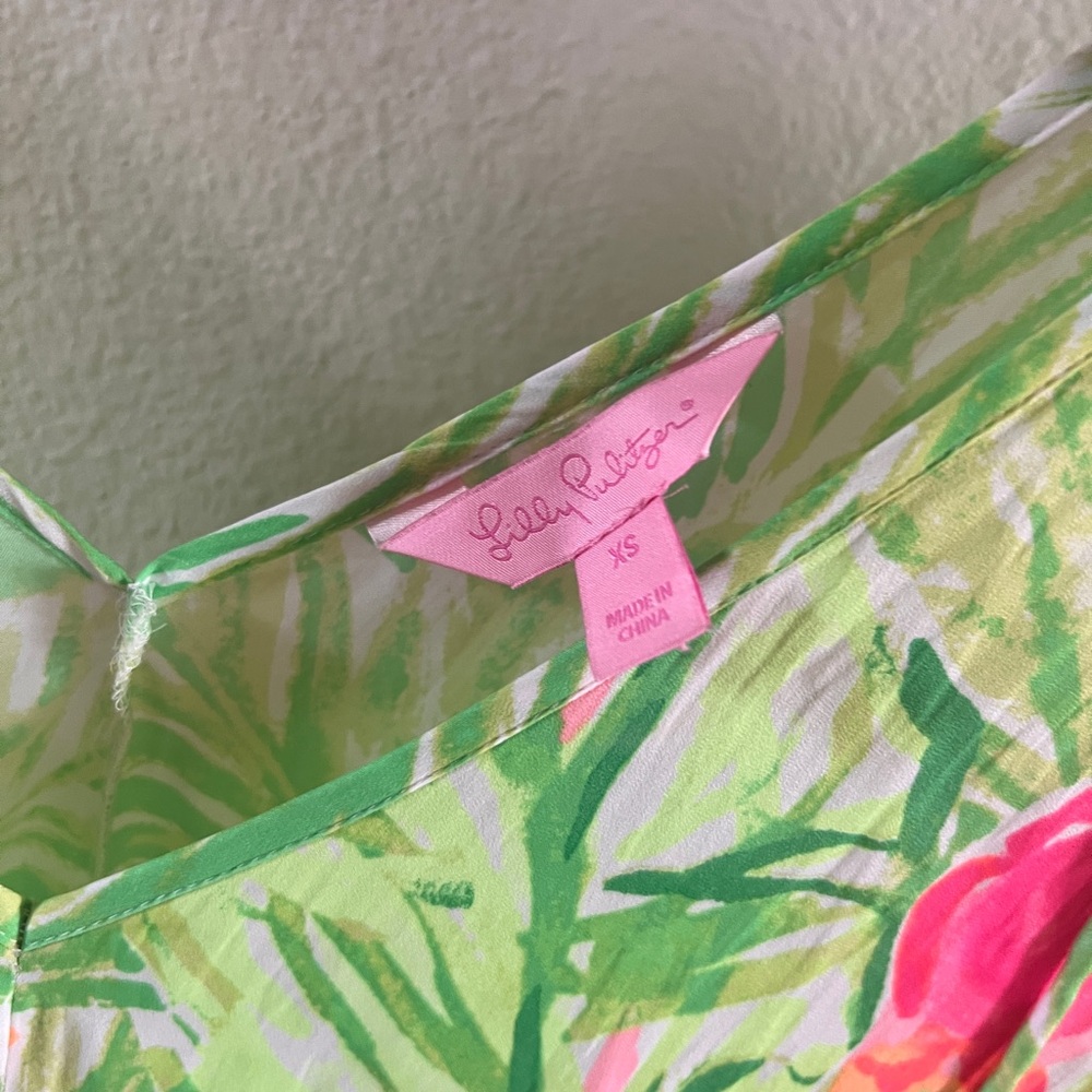 Lilly Pulitzer swimsuit cover up romper - Picture 3 of 4